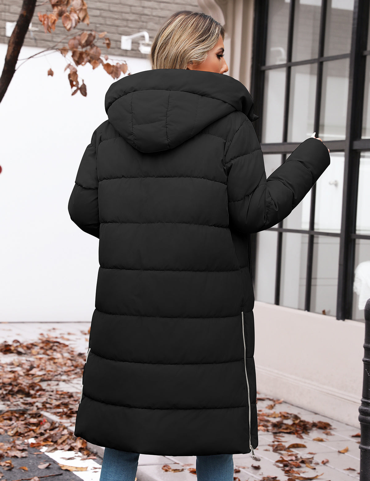 LVWQ Women's Long Puffer Coat Hooded Winter Jacket Thick Quilted Warm Parka with Side Zippers and Pockets